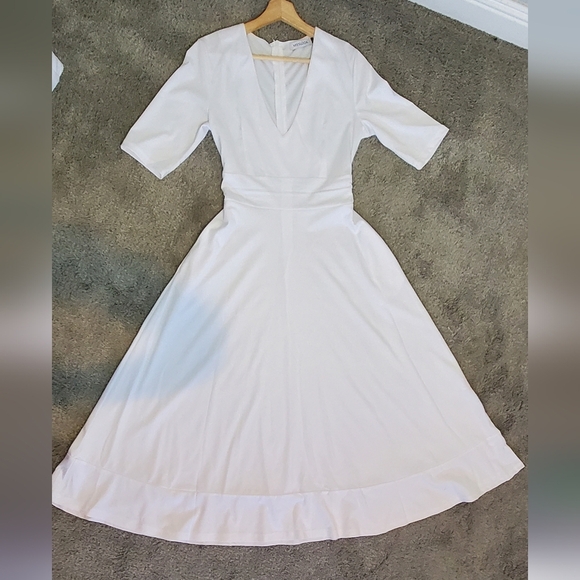 Misslook Elegant White Stretch Knit Long Midi Dress Size Large - Picture 1 of 9